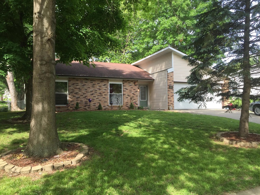 1Front of house