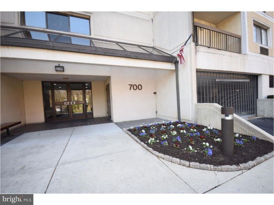 Crum Creek Valley Condominiums unit PH5, Wallingford, PA 19086 - photo 1