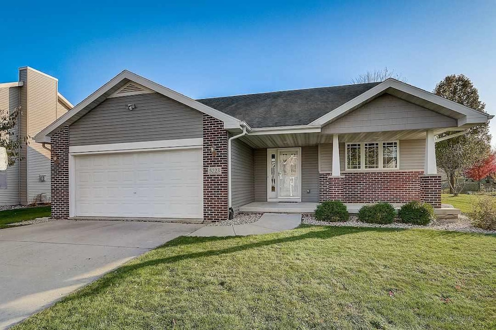 5223 Snapdragon Trail, Fitchburg, WI 53711 - photo 1