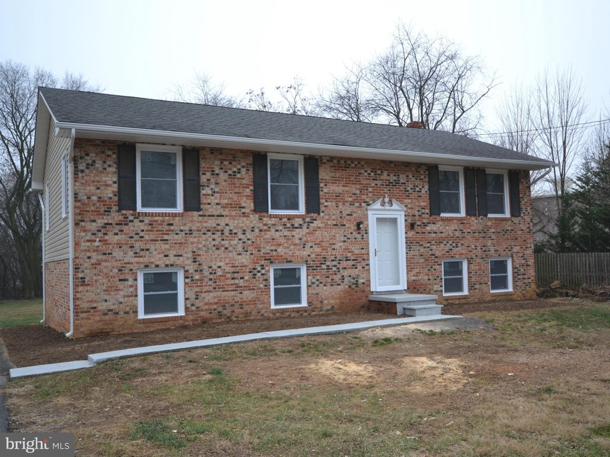 1129 Clarkville Dr, Winchester, VA 22603 - photo 1