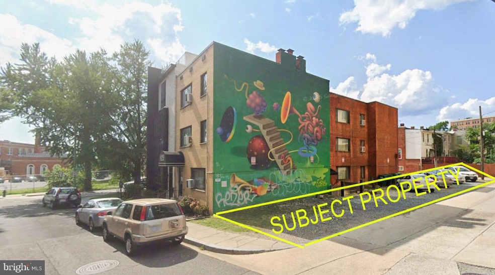 825 Rock Creek Church Rd NW, Washington, DC 20010 - photo 1