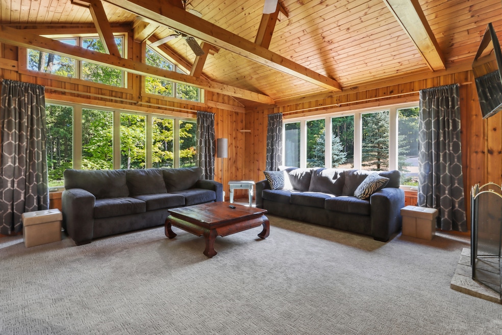 Knotty Pine Family Rm