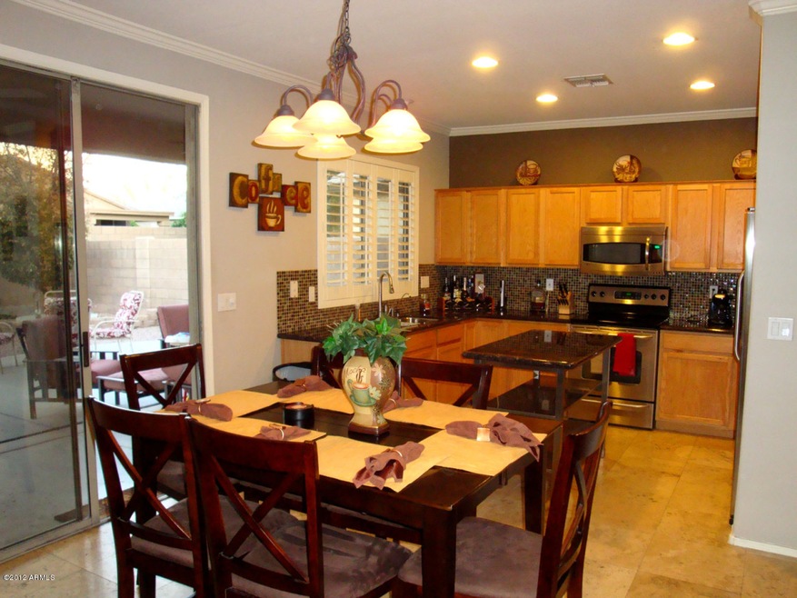 Kitchen / Dining Room