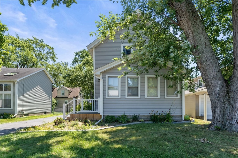 Under Contract $174,900 • Co-Listing Agent