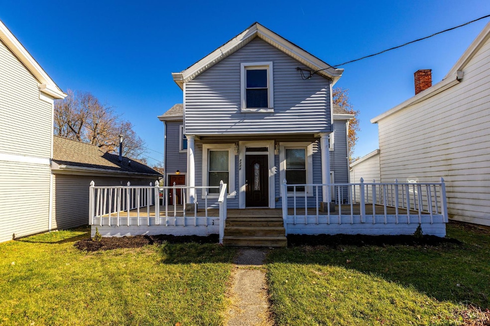 7718 Hamilton Ave, Cincinnati, OH 45231 - photo 1