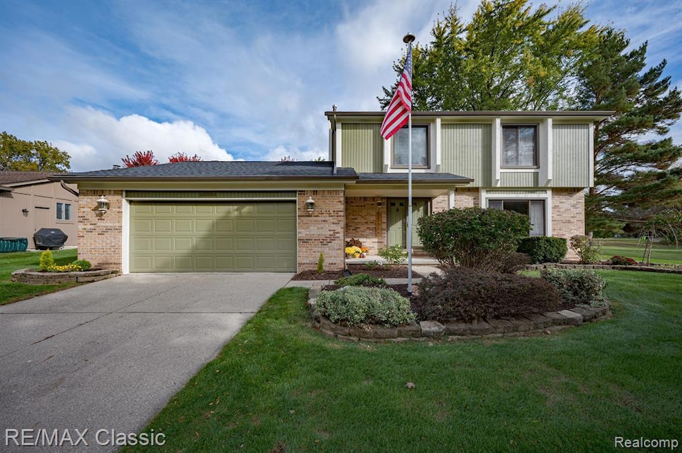 25884 Buckminster