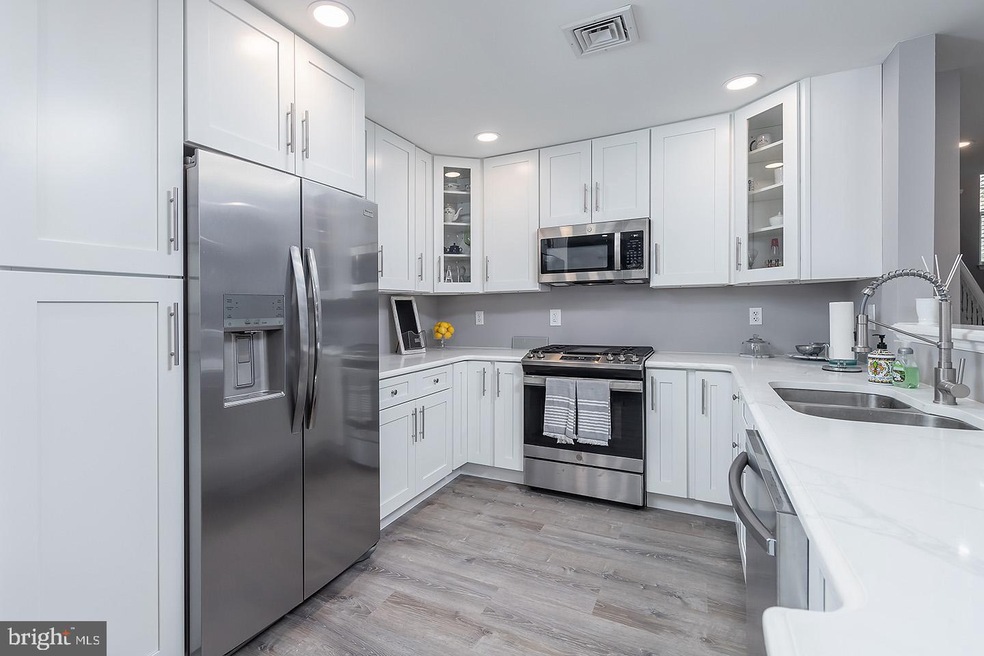 748 Quail Place, Woodbury, NJ 08096 - photo 1