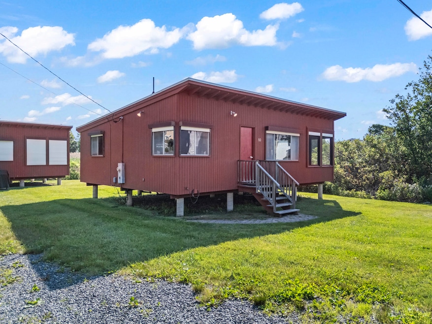 10 Amherst Ave, York