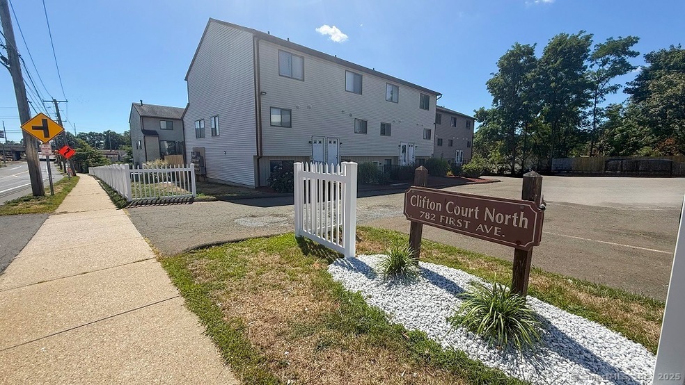 790 1st Ave unit 24, West Haven, CT 06516 - photo 1