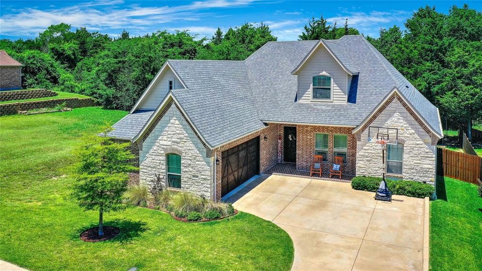 1611 Moreland Dr, Sherman, TX 75090 - photo 1