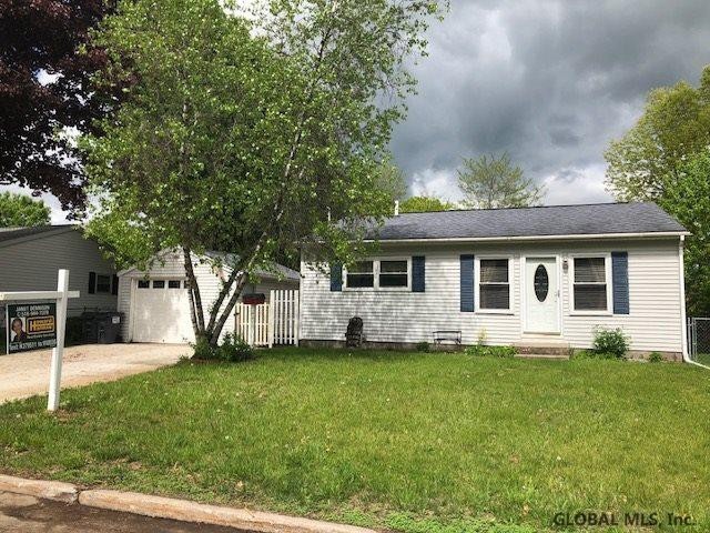 8 Meadow Ln, Ballston Spa, NY 12020 - photo 1