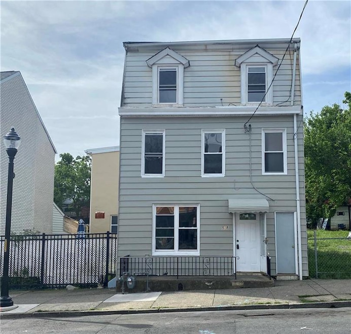 Sold $194,900 • Co-Listing Agent