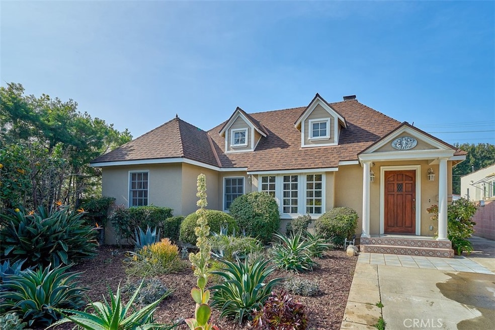 433 S Bundy Dr, Los Angeles, CA 90049 - photo 1