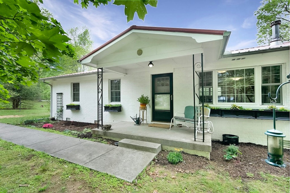 Sold $392,000