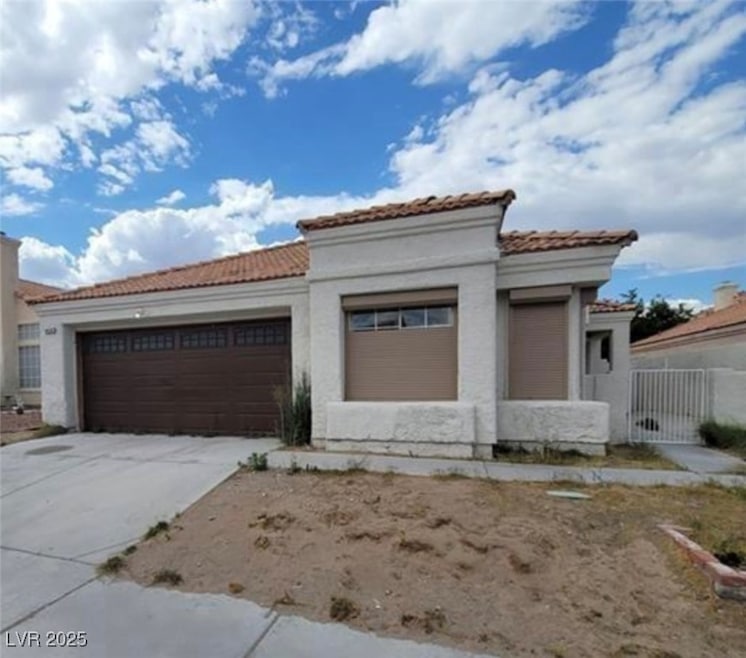 9820 Cross Creek Way, Las Vegas, NV 89117 - photo 1