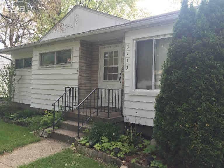 3113 Comanche Ave, Flint, MI 48507 - photo 1