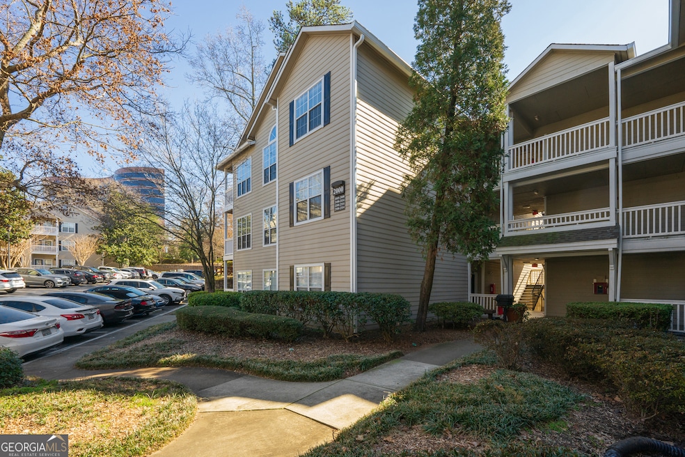 Parkwood Place unit 2310, Atlanta, GA 30339 - photo 1