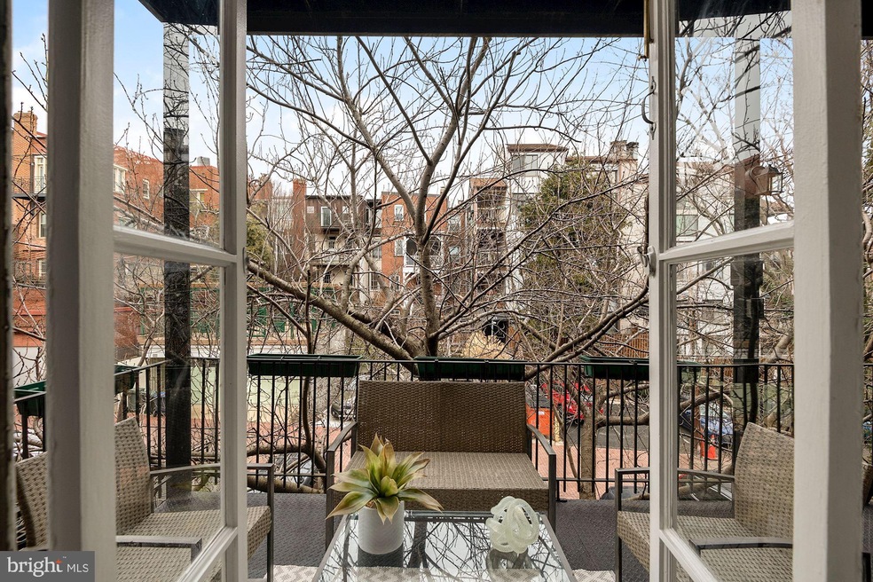 1831 California St NW unit 20, Washington, DC 20009 - photo 1