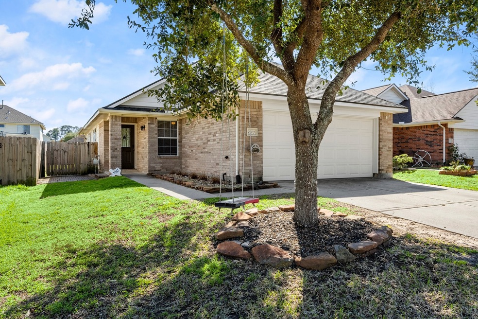 7207 Cool Springs Ct, Magnolia, TX 77354 - photo 1