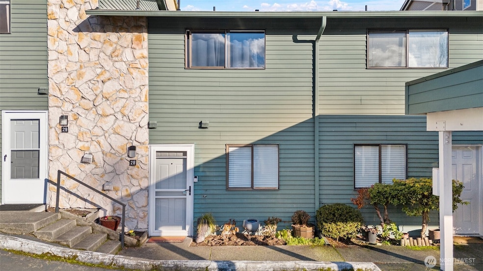 Sold $320,000 • Co-Listing Agent