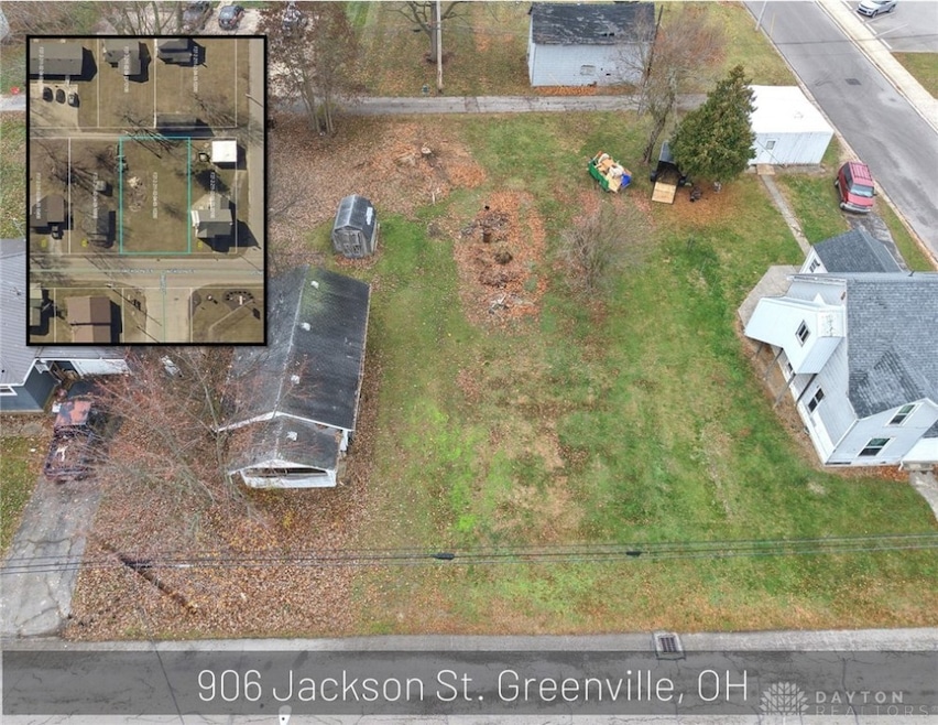 906 Jackson St, Greenville, OH 45331 - photo 1