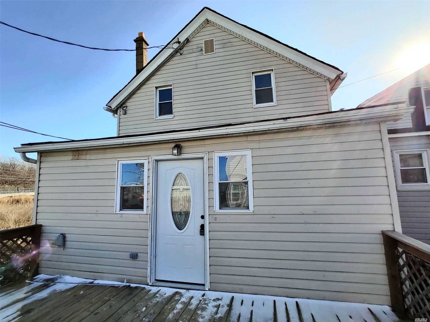 10224 160th Ave, Howard Beach, NY 11414 - photo 1