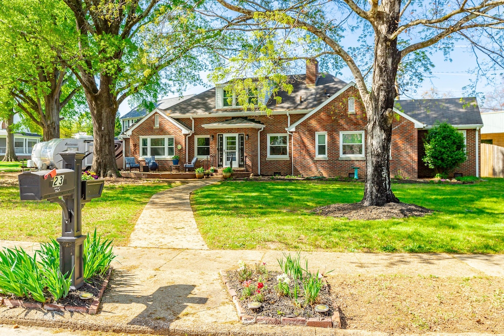 23 Asbury Drive Exterior Reshoot HD-9