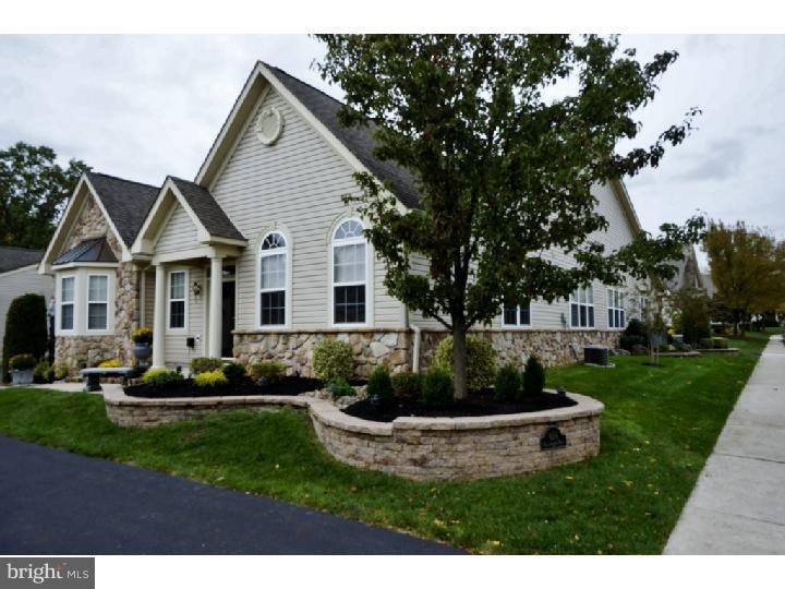 656 Bellflower Rd unit V274, Langhorne, PA 19047 - photo 1