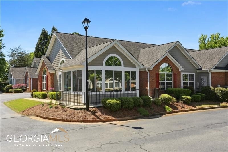 Beautiful 3 bedroom Canterbury Floor Plan in Sough