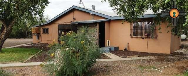 7865 Franklin Rd SE, Deming, NM 88030 - photo 1