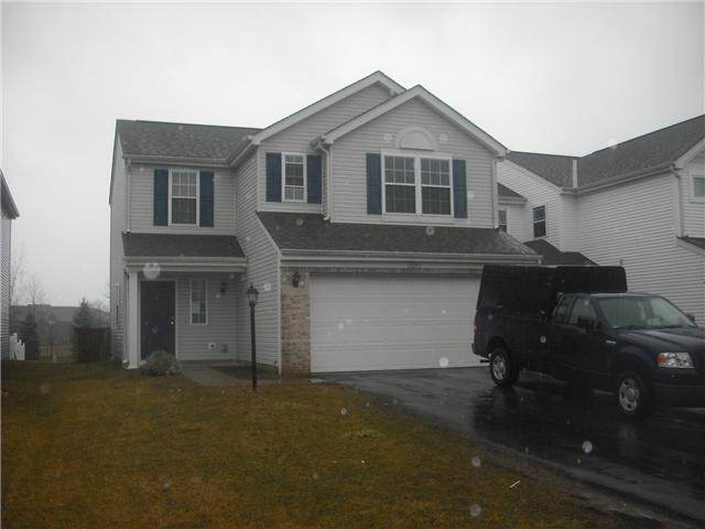 5093 Owens St, Columbus, OH 43228 - photo 1