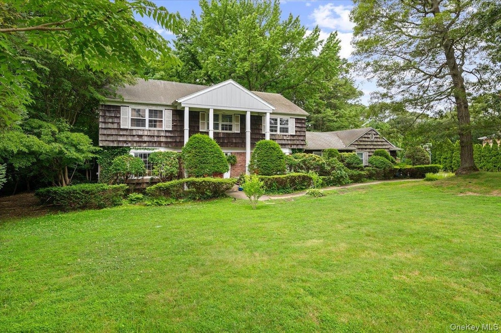 Sold $1,187,500 • Co-Listing Agent