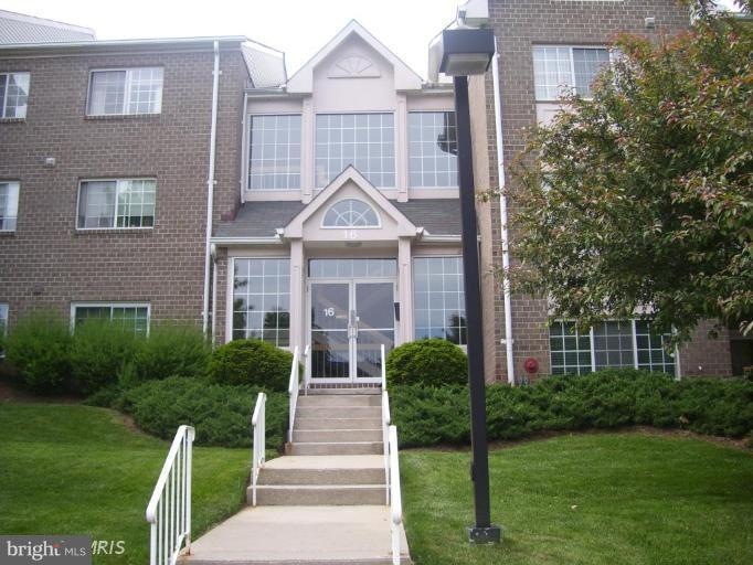 16 Bandon Ct unit 302, Lutherville Timonium, MD 21093 - photo 1