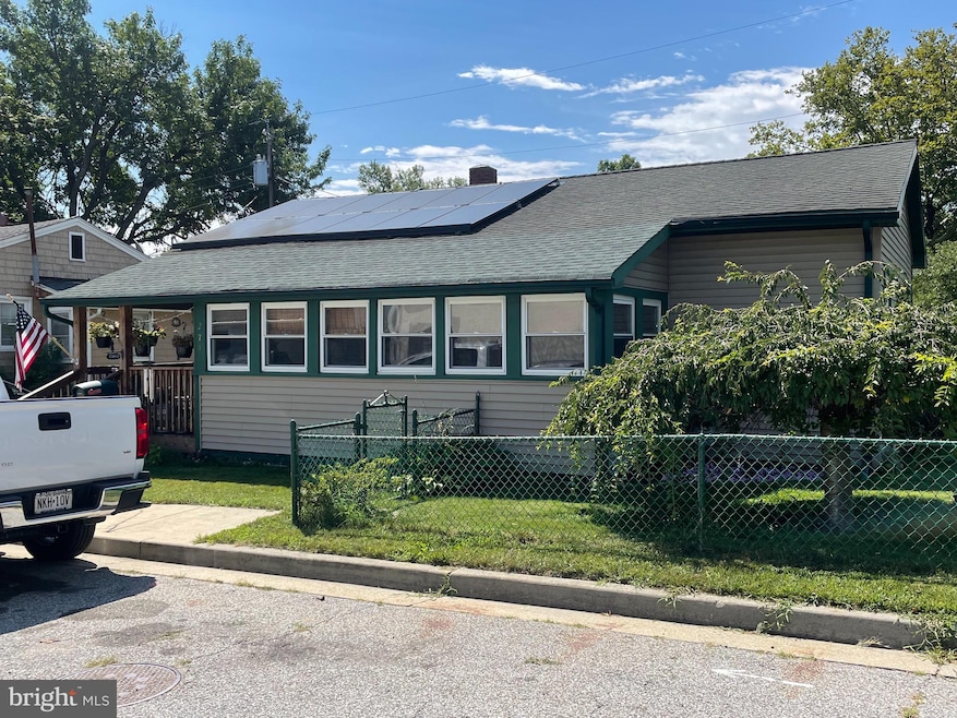 271 Market St, Penns Grove, NJ 08069 - photo 1