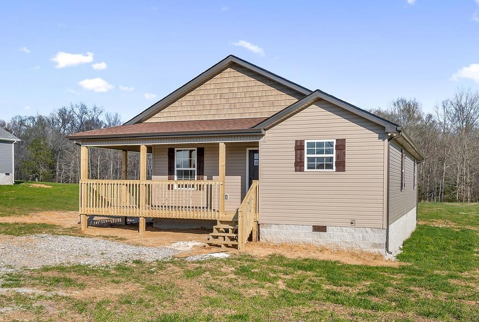 11879 Old Kentucky Rd, Walling, TN 38587 - photo 1