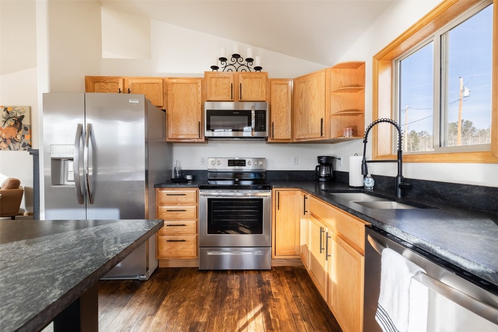 692 Kiowa St, Como, CO 80432 - photo 1