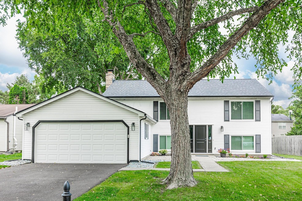 8378 Nuthatch Way 002