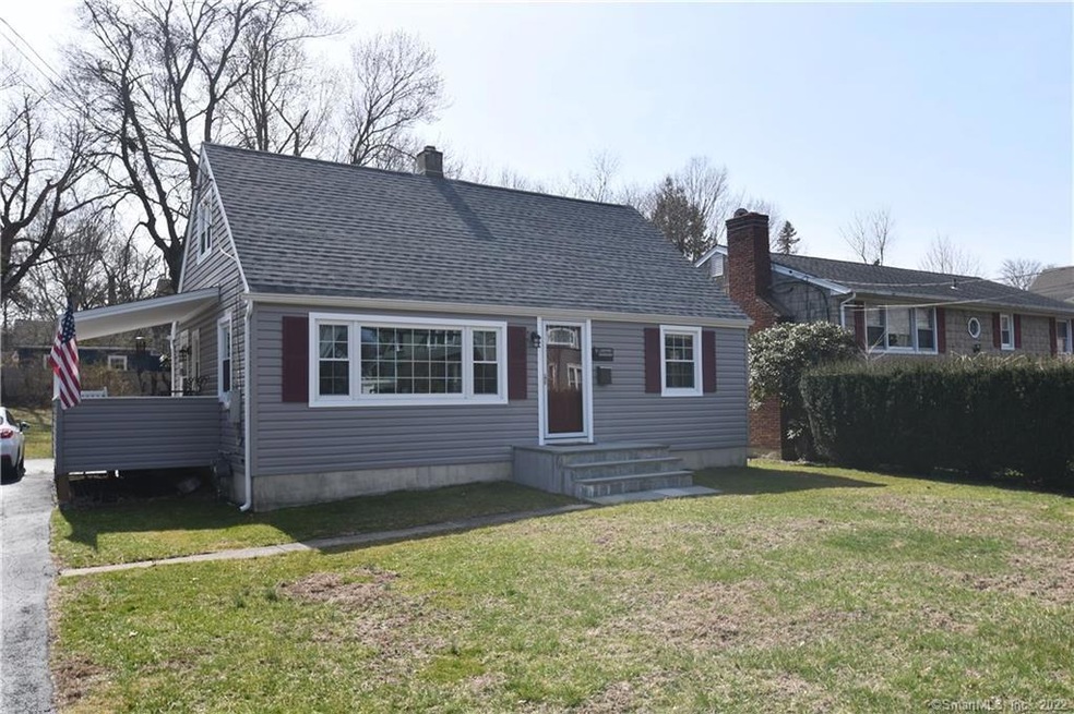 2 1/2 Hazel St, Norwalk, CT 06851 - photo 1