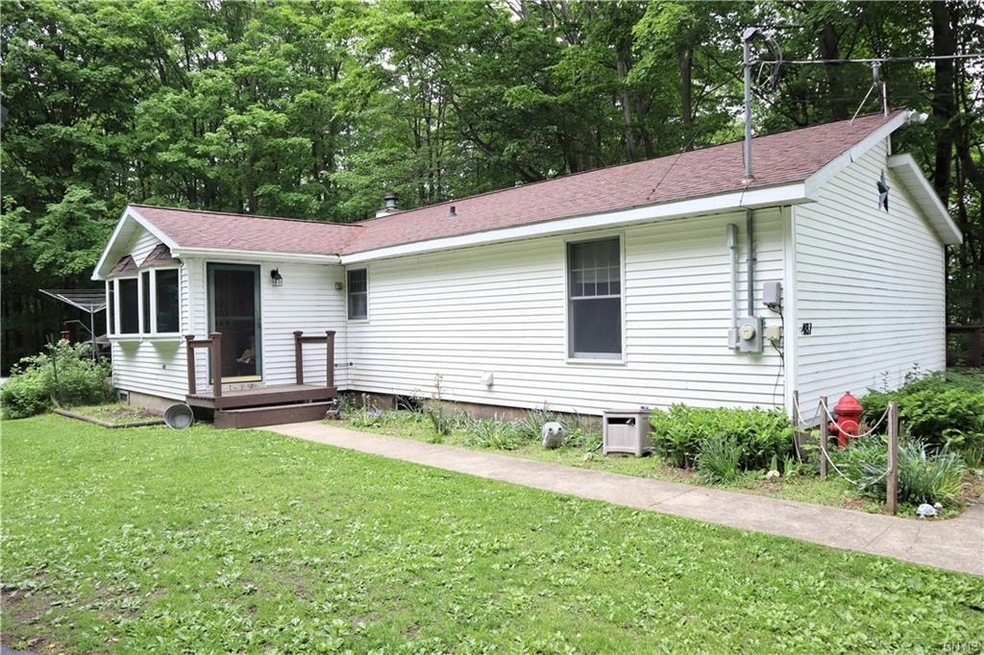 VERY WELL MAINTAINED AND UPDATED RANCH!