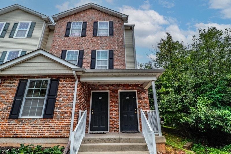 19A Koolidge Ct, Somerset, NJ 08873 - photo 1