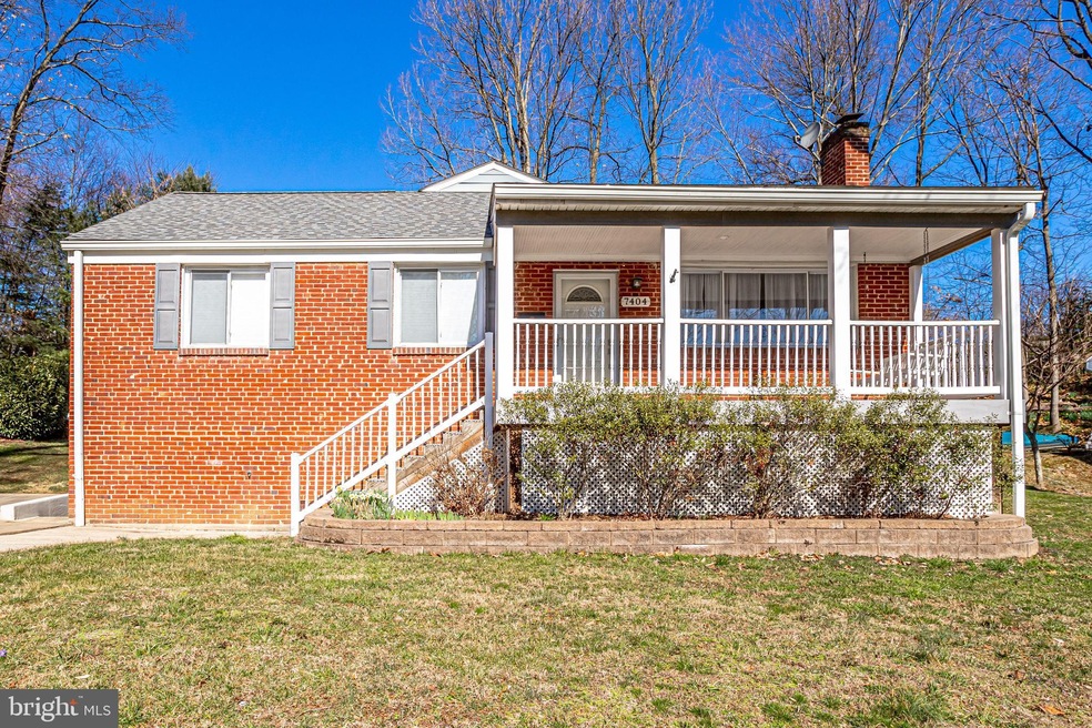 7404 Allan Ave, Falls Church, VA 22046 - photo 1