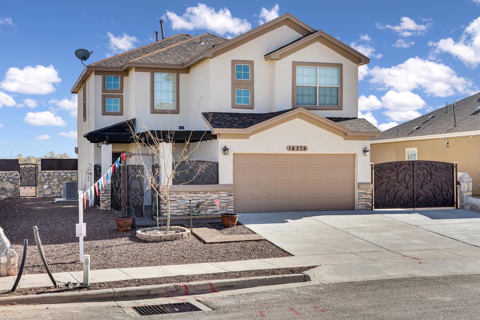 14376 Desert Sunset Dr, Horizon City, TX 79928 - photo 1