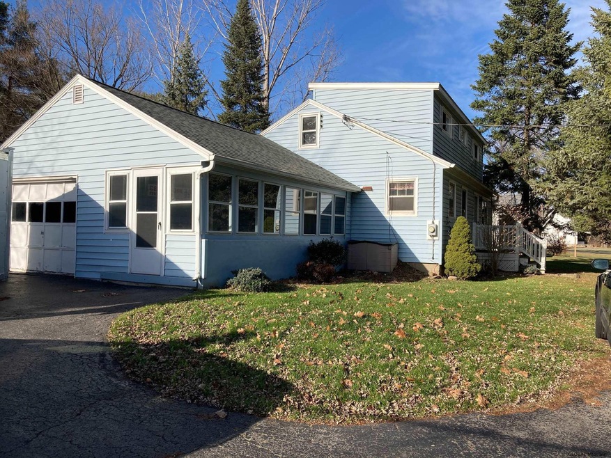 629 Sacandaga Rd, Schenectady, NY 12302 - photo 1