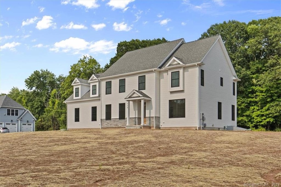 112 Stallion Dr, Glastonbury, CT 06033 - photo 1