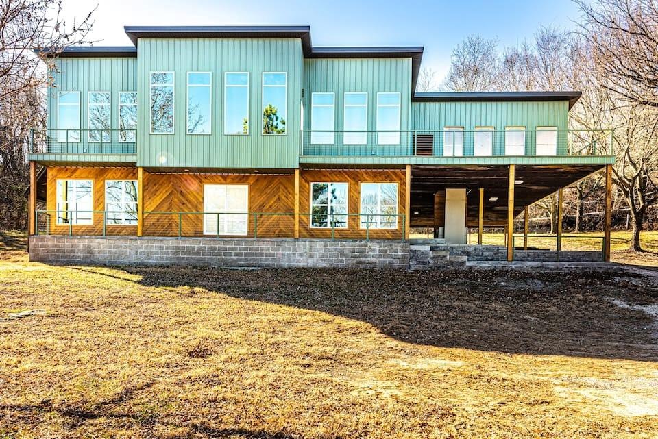 Cedar and metal exterior with second story 6.5'-7.