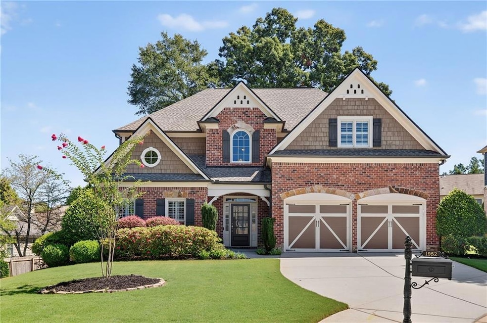 Sold $860,000 • Co-Listing Agent