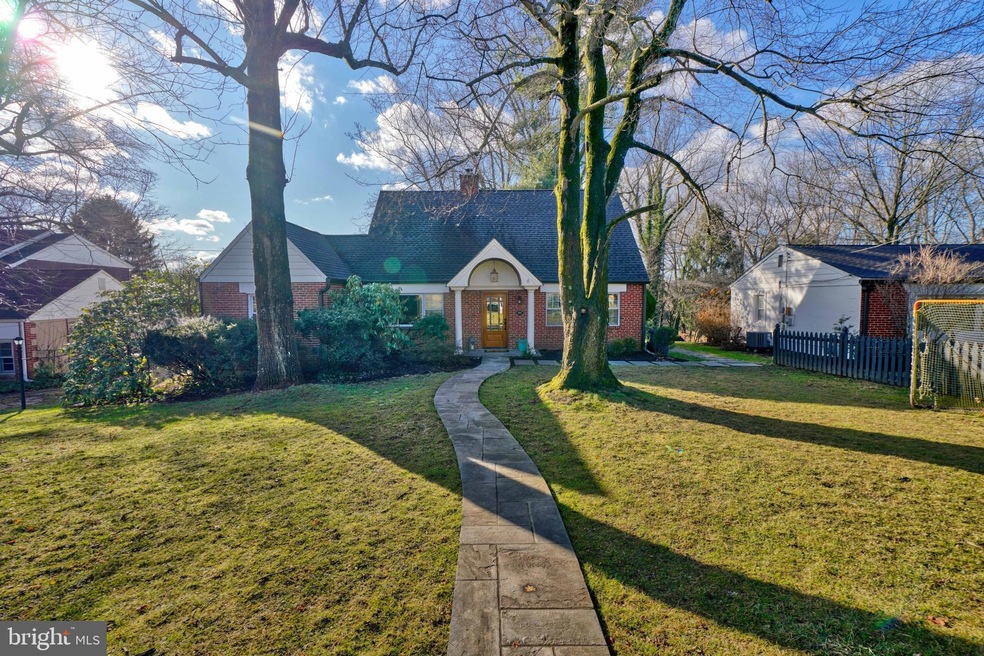 411 Range Rd, Towson, MD 21204 - photo 1