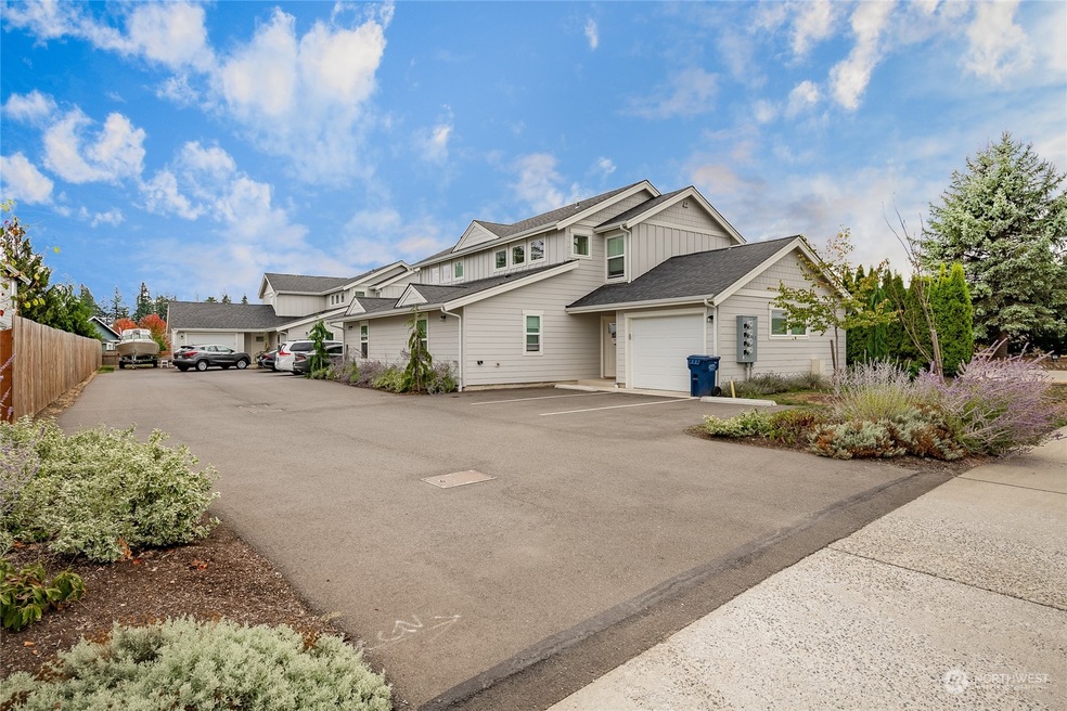 2034 Aaron Dr, Lynden, WA 98264 - photo 1