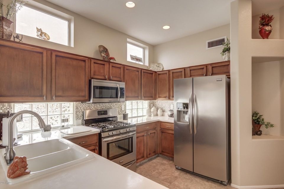 Sunny Kitchen
