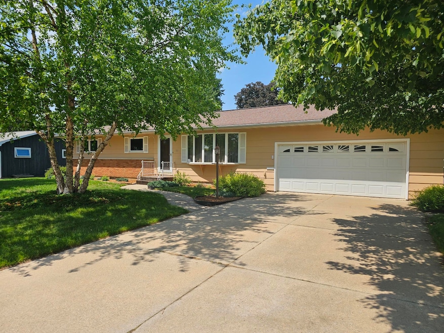 Under Contract $285,000